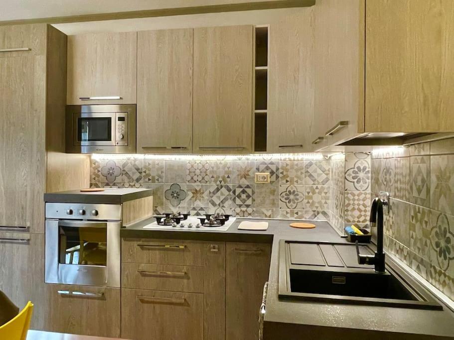 Apartment With Private Parking - Roma Est. Lunghezza Exteriör bild