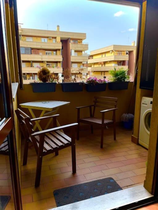 Apartment With Private Parking - Roma Est. Lunghezza Exteriör bild