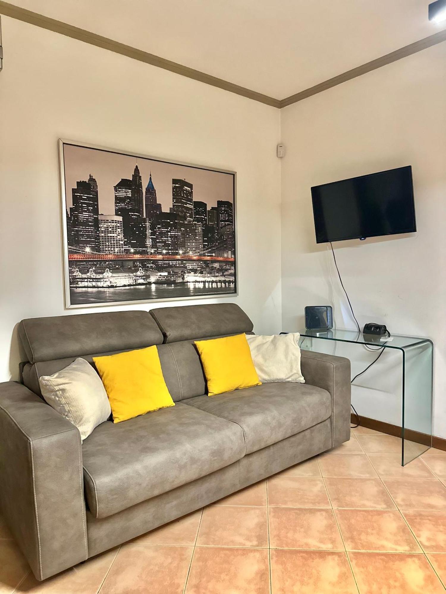 Apartment With Private Parking - Roma Est. Lunghezza Exteriör bild